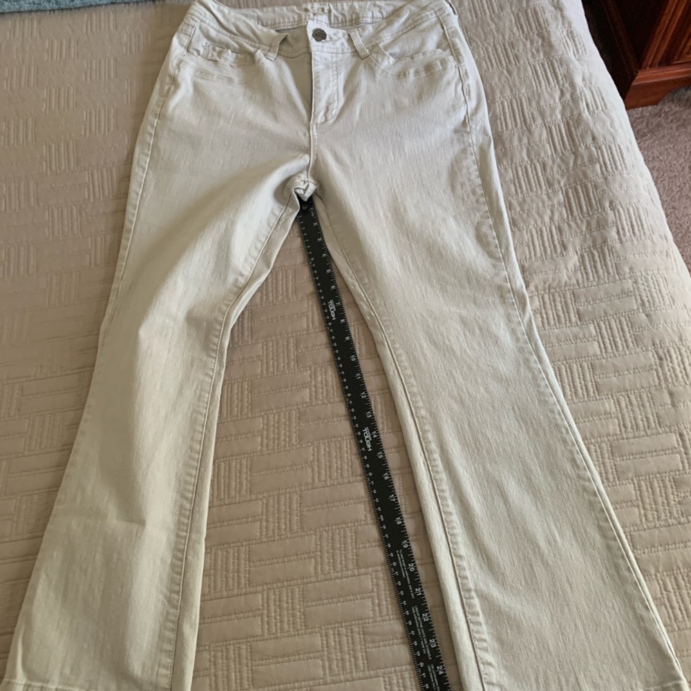 Riders by Lee Women's Off-White Flare Jeans
